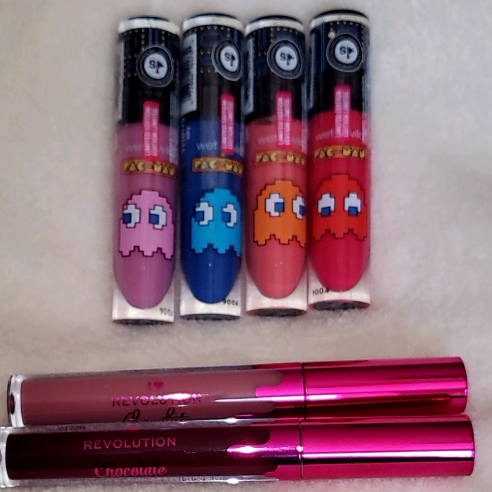 NEW - Bundle of 6 - Pac-Man × Wet n Wild Ghosts Makeup Revolution Lip Glosses